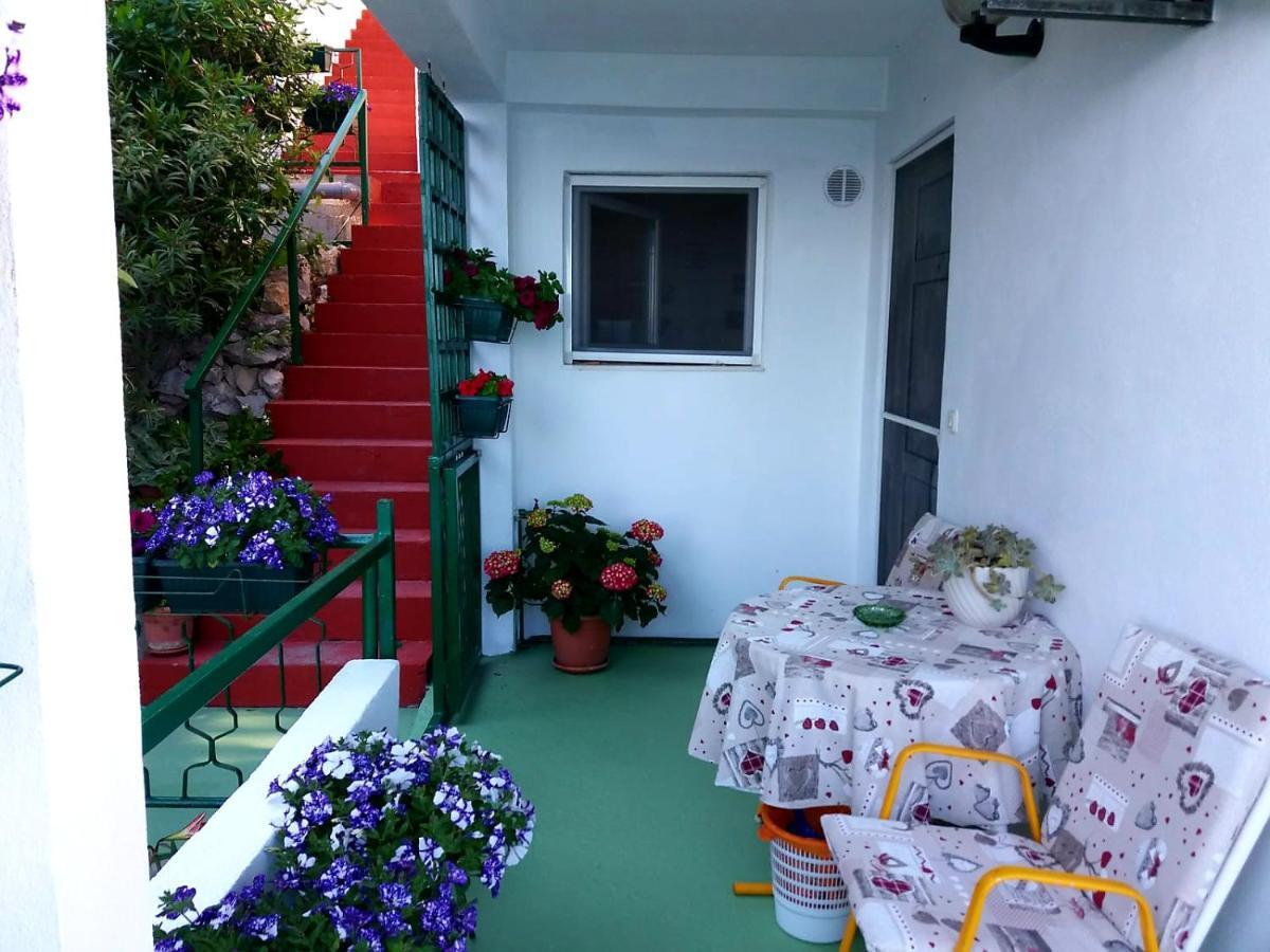 Apartman Kristin Podaca Esterno foto